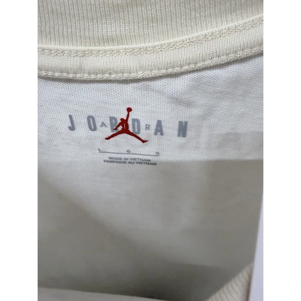 Air Jordan 2025 Playground T-shirt Classic NWT Men's Sz Large